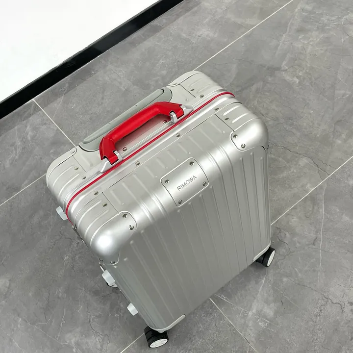 スーパーコピー リモワ スーツケース