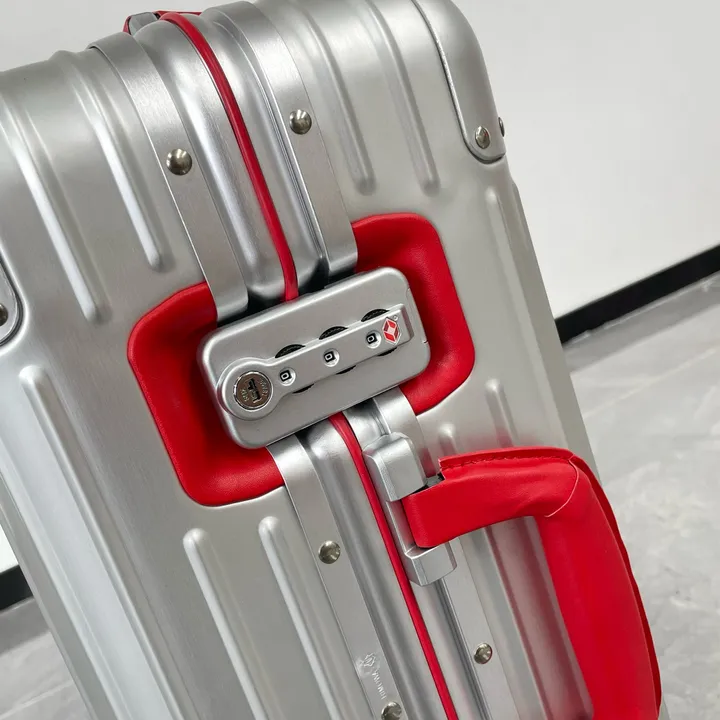 スーパーコピー リモワ スーツケース