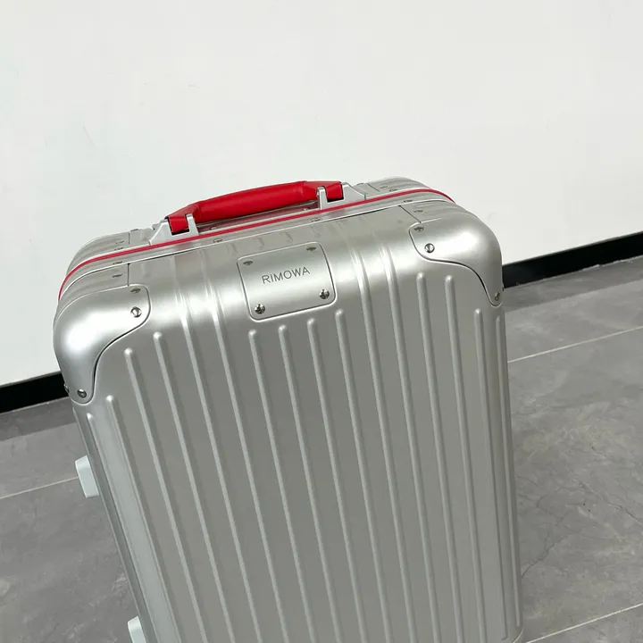 スーパーコピー リモワ スーツケース