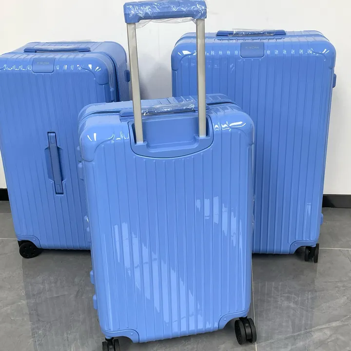 スーパーコピー リモワ スーツケース