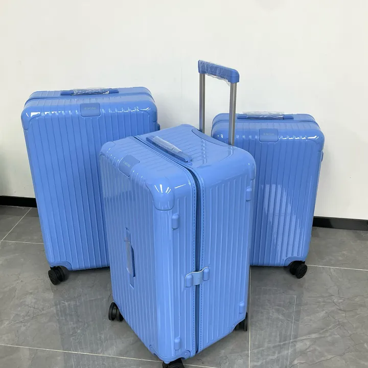 スーパーコピー リモワ スーツケース