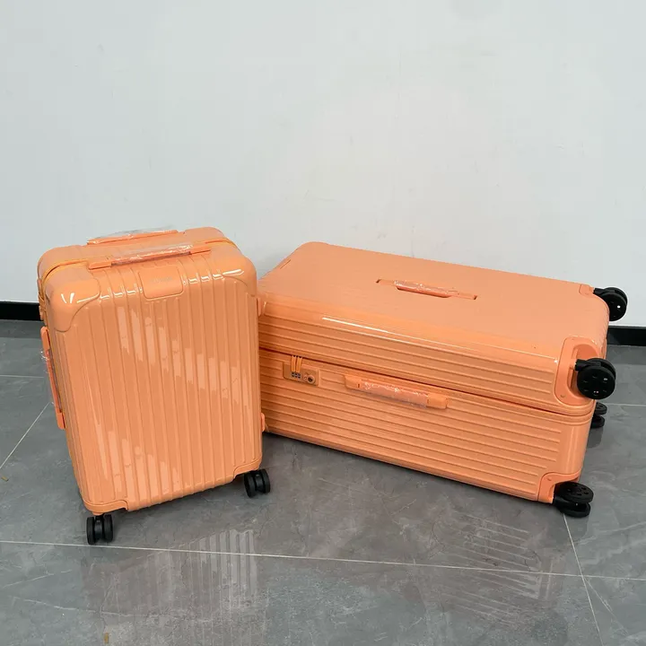 スーパーコピー リモワ スーツケース