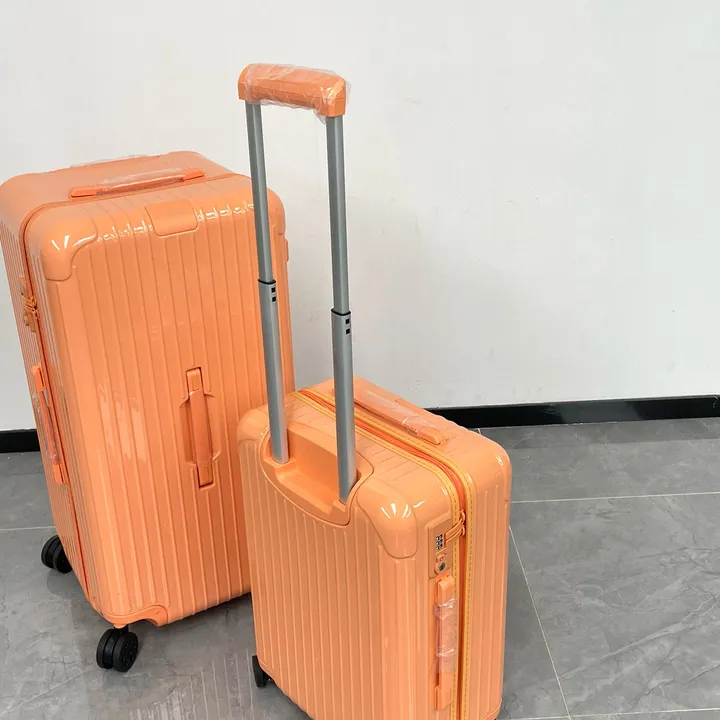 スーパーコピー リモワ スーツケース