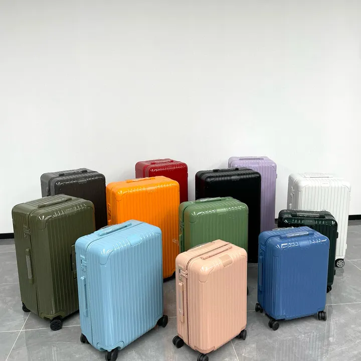 スーパーコピー リモワ スーツケース