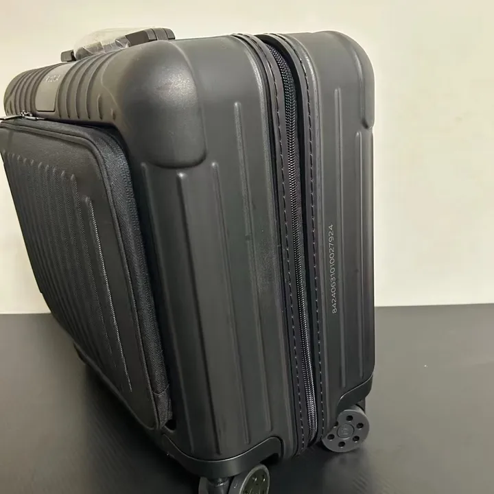 スーパーコピー リモワ スーツケース