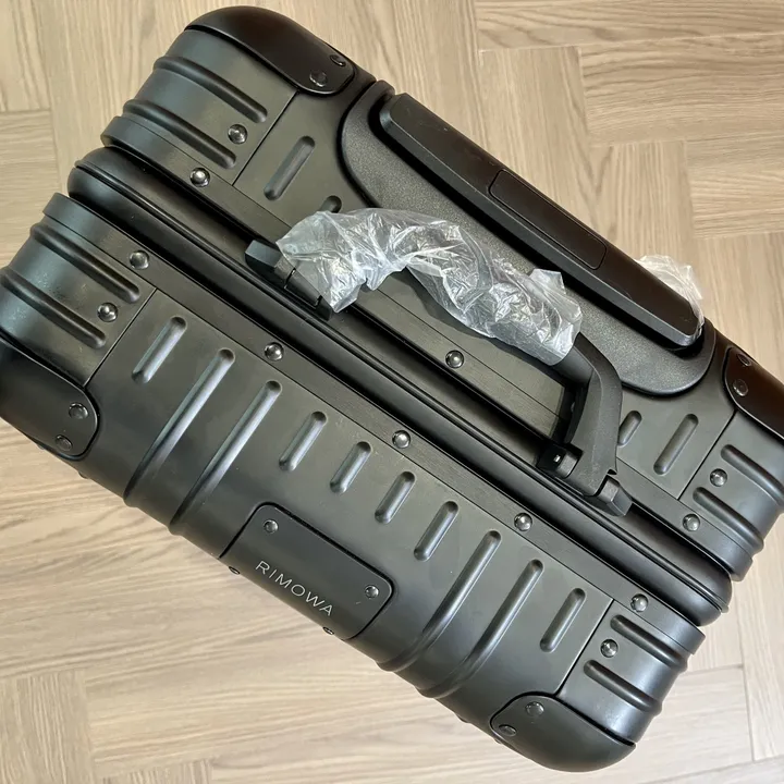 スーパーコピー リモワ スーツケース