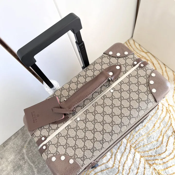 スーパーコピー グッチ スーツケース