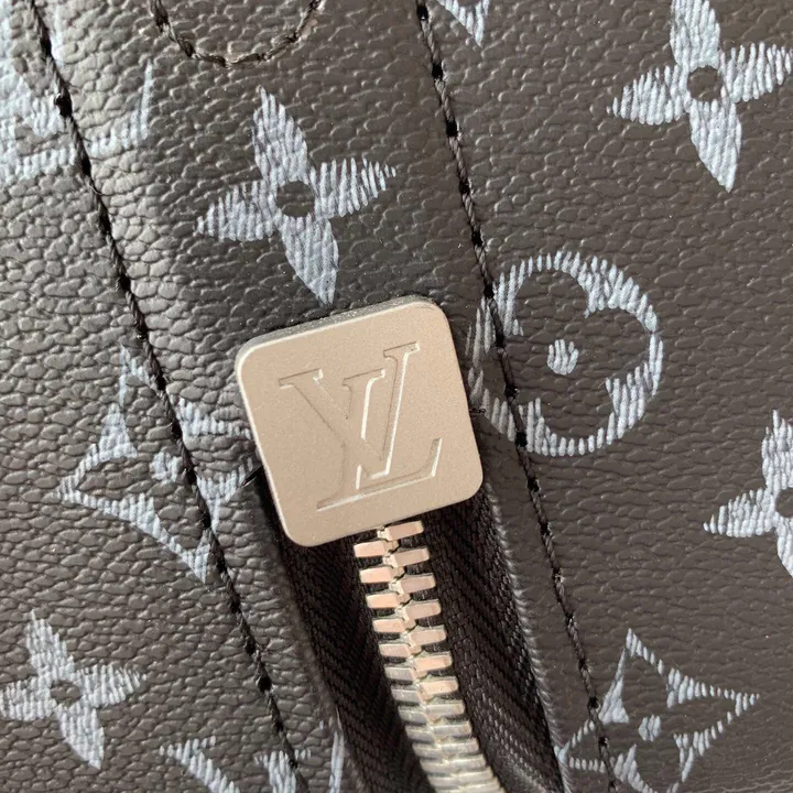 スーパーコピー ルイヴィトン スーツケース