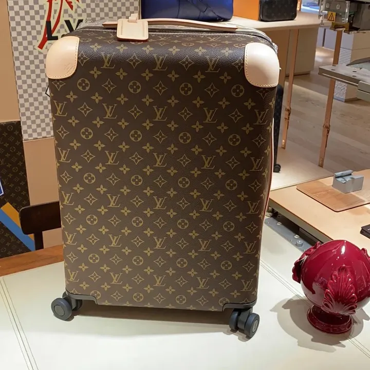 スーパーコピー ルイヴィトン スーツケース