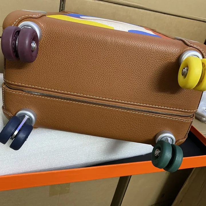 スーパーコピー シャネル スーツケース