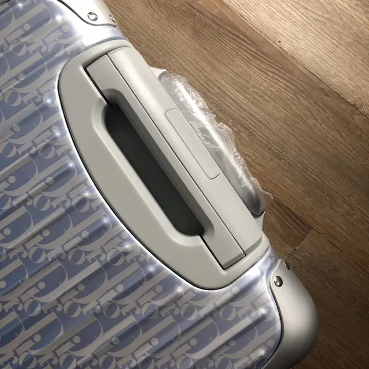 スーパーコピー ディオール スーツケース