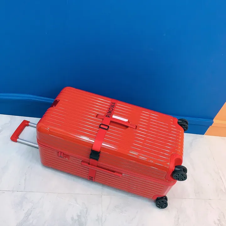 スーパーコピー リモワ スーツケース