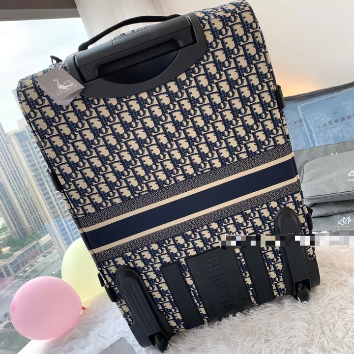 スーパーコピー ディオール スーツケース