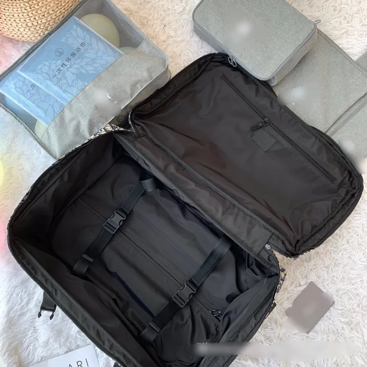 スーパーコピー ディオール スーツケース