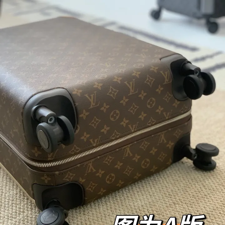 スーパーコピー ルイヴィトン スーツケース