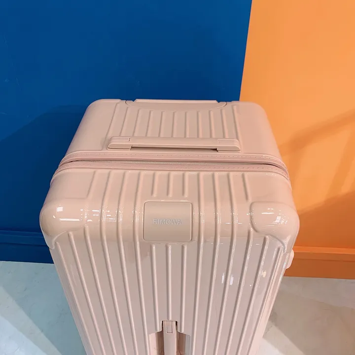 スーパーコピー リモワ スーツケース