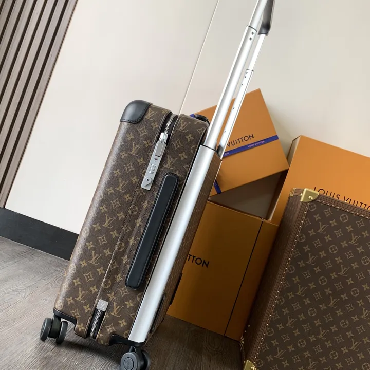 スーパーコピー ルイヴィトン スーツケース