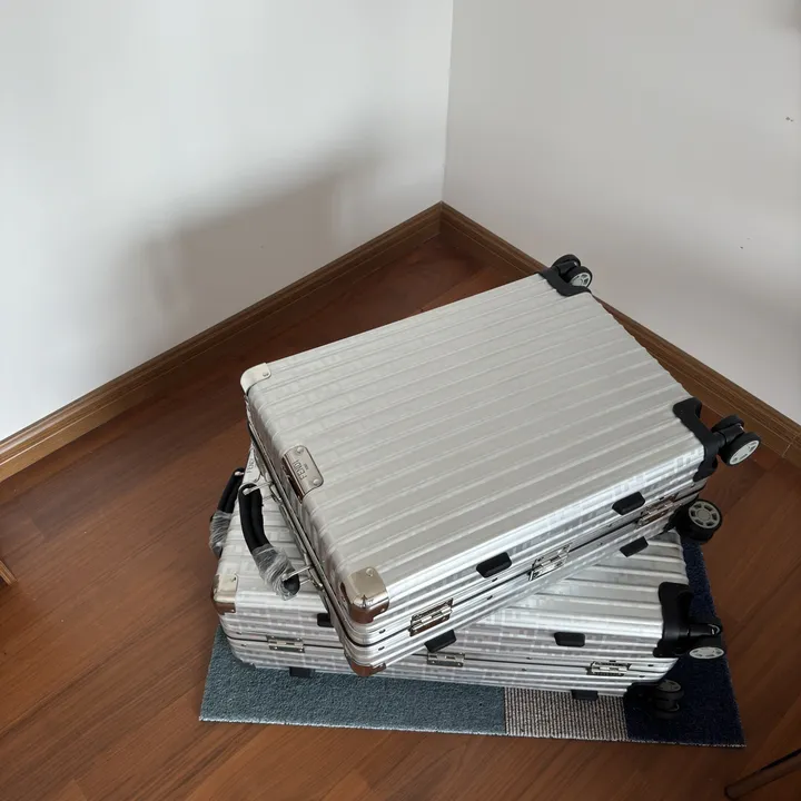 スーパーコピー ディオール スーツケース