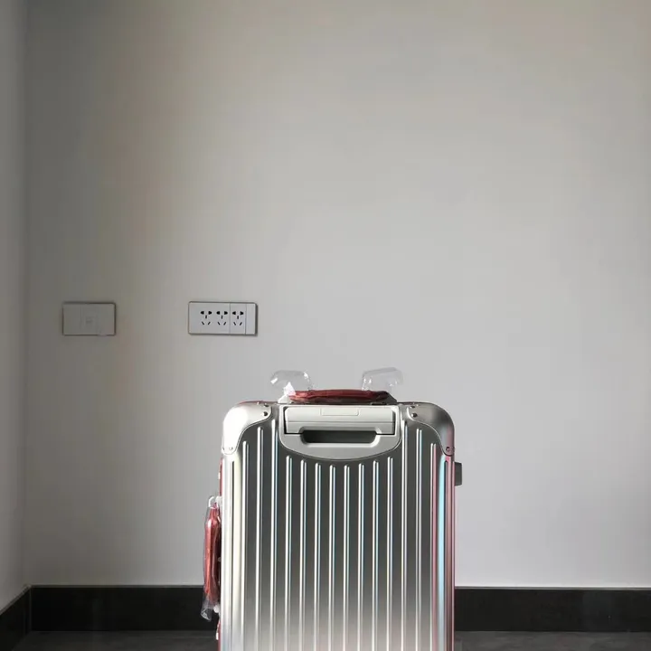 スーパーコピー リモワ スーツケース