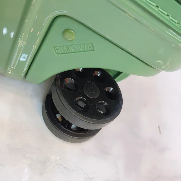 スーパーコピー リモワ スーツケース