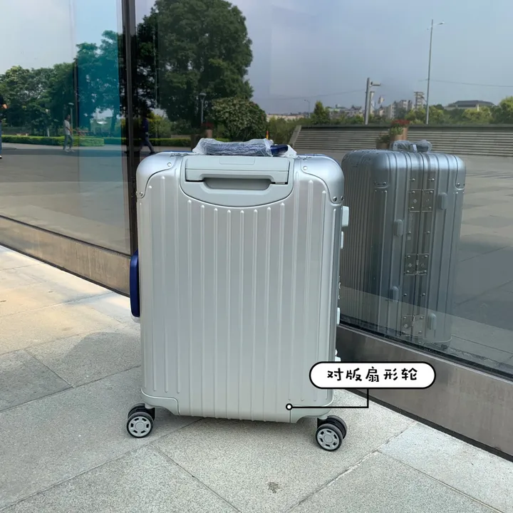 スーパーコピー リモワ スーツケース