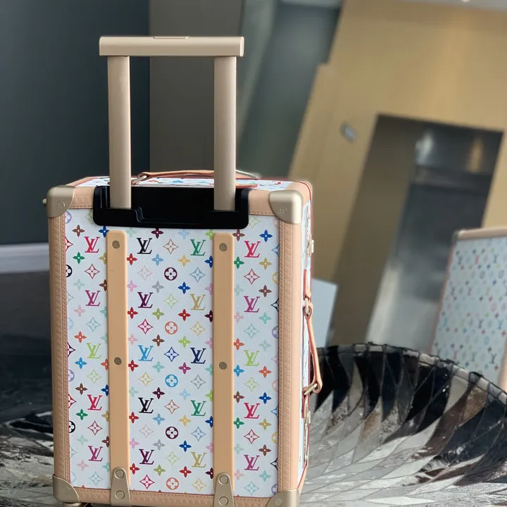 スーパーコピー ルイヴィトン スーツケース