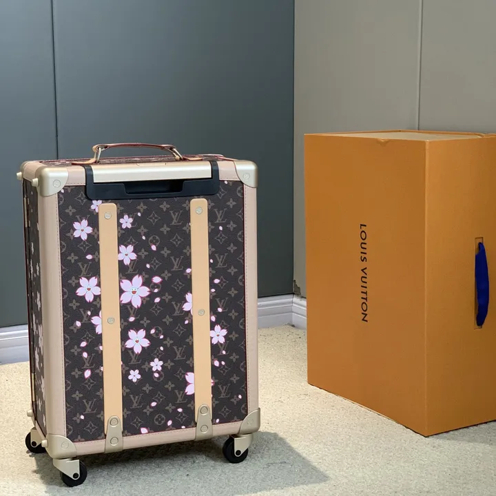 スーパーコピー ルイヴィトン スーツケース