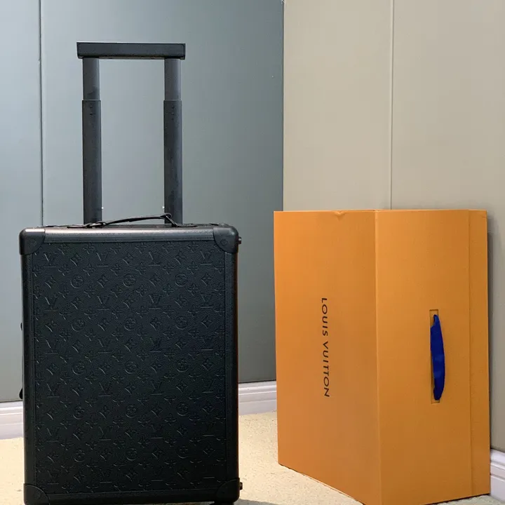 スーパーコピー ルイヴィトン スーツケース