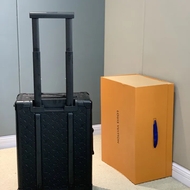 スーパーコピー ルイヴィトン スーツケース