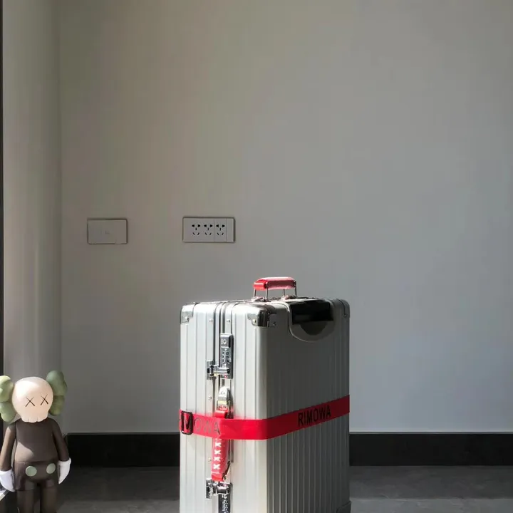 スーパーコピー リモワ スーツケース