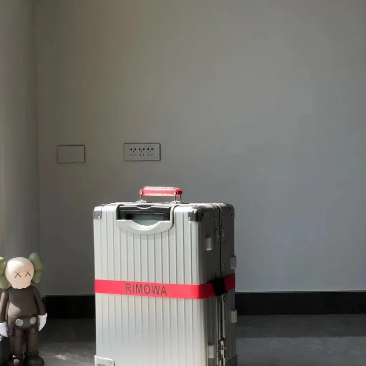 スーパーコピー リモワ スーツケース