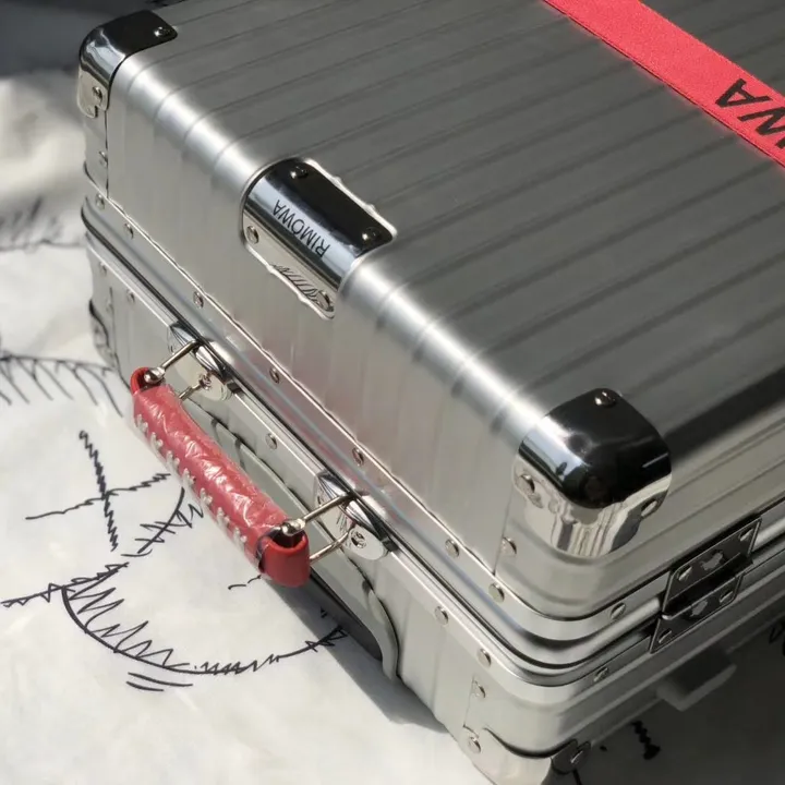 スーパーコピー リモワ スーツケース