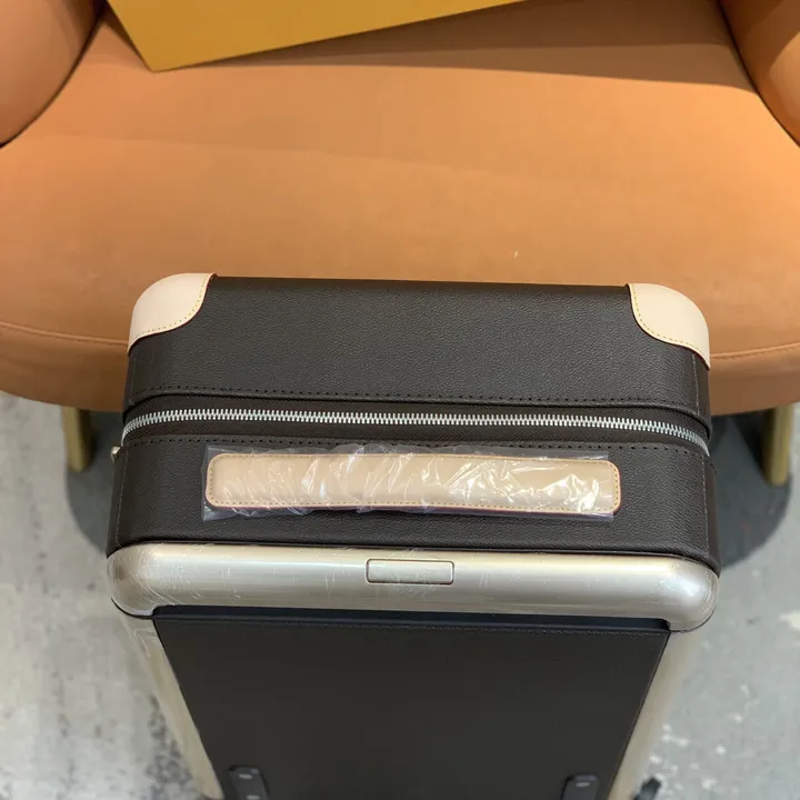 スーパーコピー ルイヴィトン スーツケース