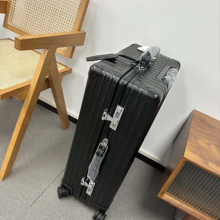 スーパーコピー ディオール スーツケース