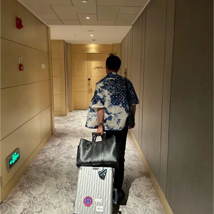 スーパーコピー ディオール スーツケース