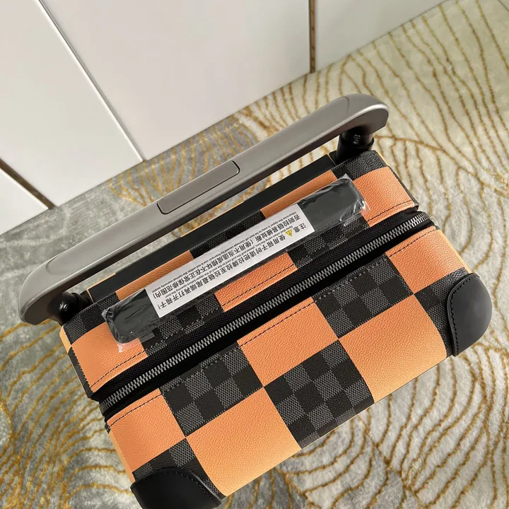 スーパーコピー ルイヴィトン スーツケース