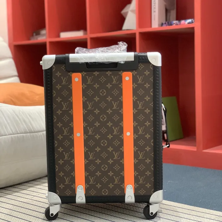 スーパーコピー ルイヴィトン スーツケース