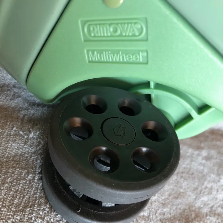 スーパーコピー リモワ スーツケース