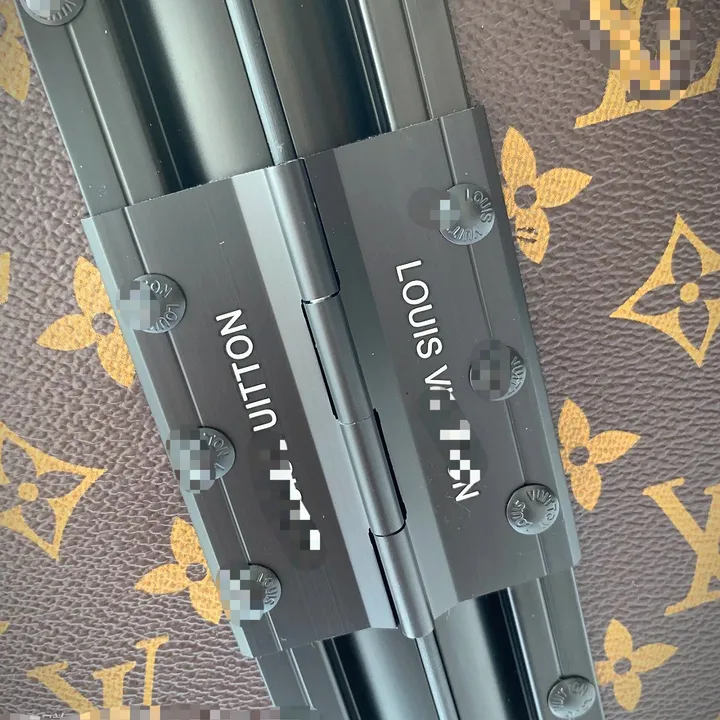 スーパーコピー ルイヴィトン スーツケース