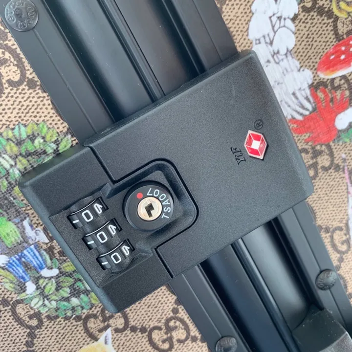 スーパーコピー グッチ スーツケース