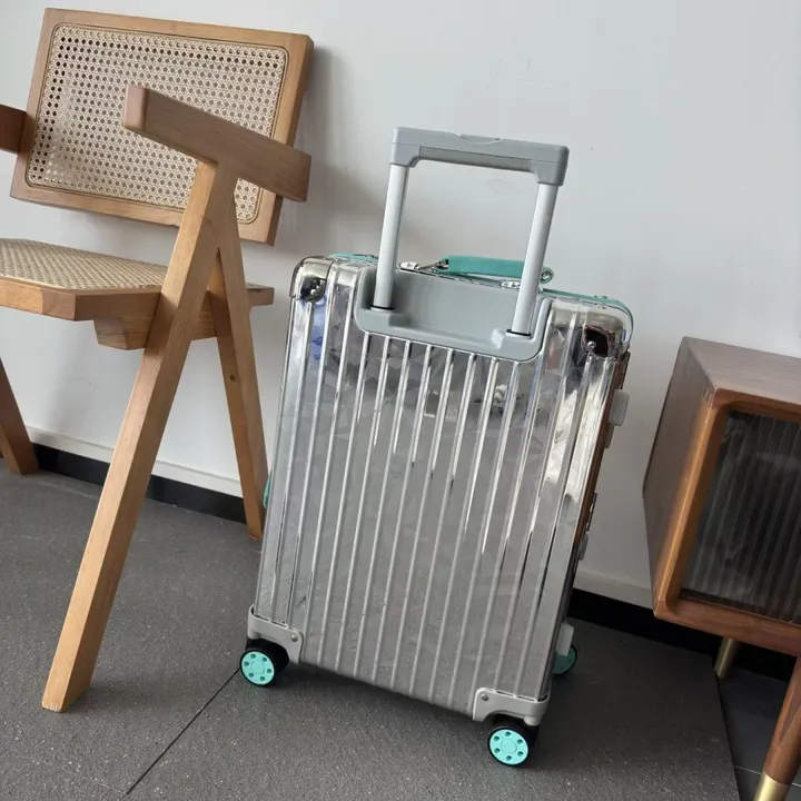 スーパーコピー ティファニー スーツケース