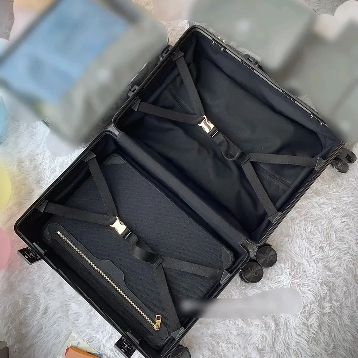 スーパーコピー ルイヴィトン スーツケース