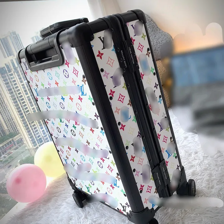 スーパーコピー ルイヴィトン スーツケース