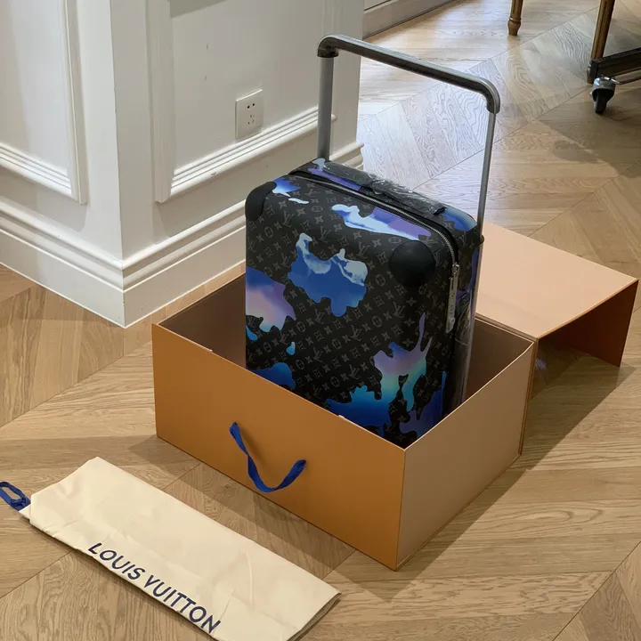 スーパーコピー ルイヴィトン スーツケース