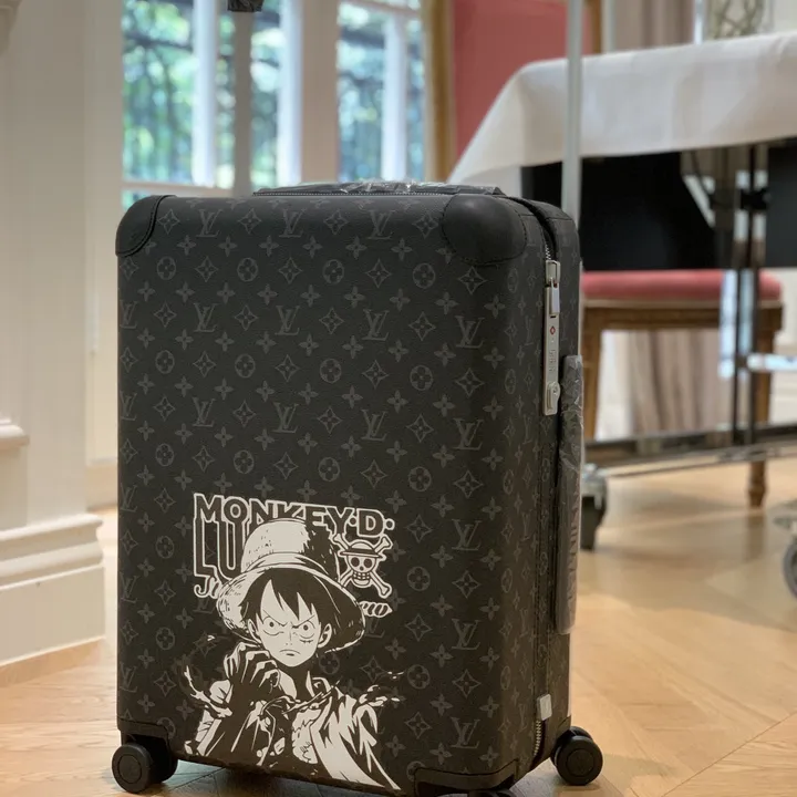 スーパーコピー ルイヴィトン スーツケース