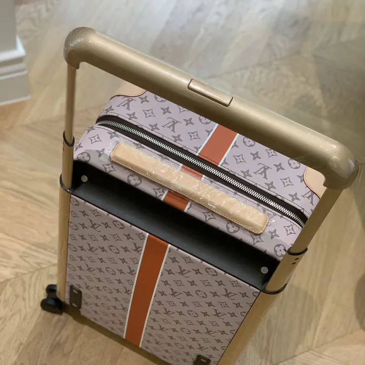 スーパーコピー ルイヴィトン スーツケース