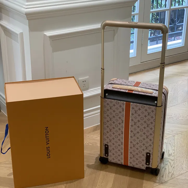 スーパーコピー ルイヴィトン スーツケース