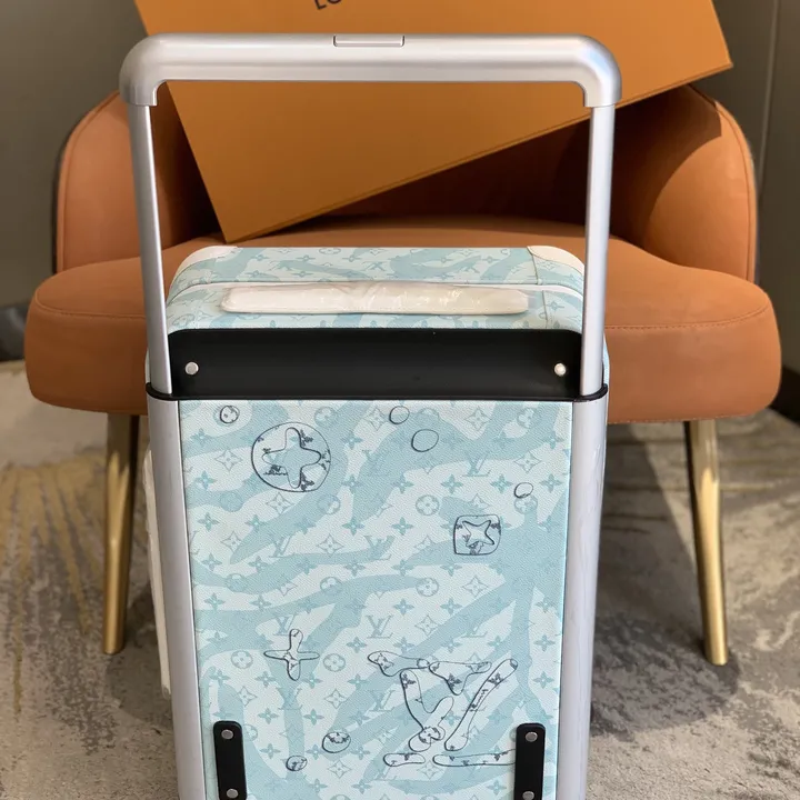 スーパーコピー ルイヴィトン スーツケース