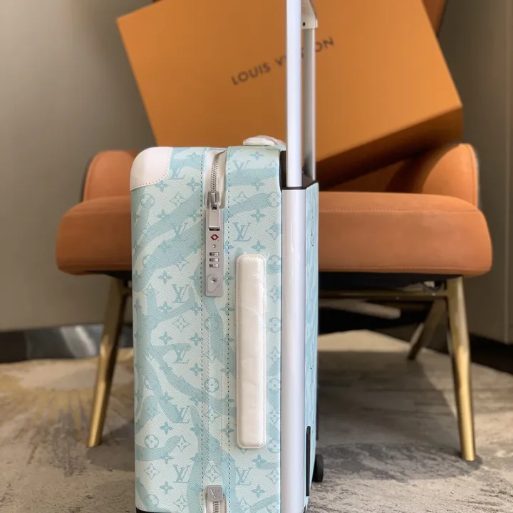 スーパーコピー ルイヴィトン スーツケース