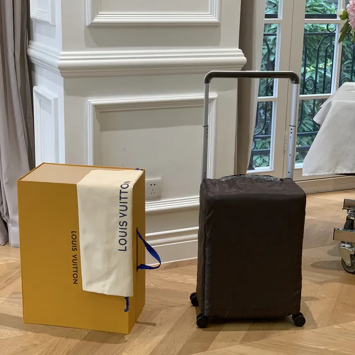 スーパーコピー ルイヴィトン スーツケース